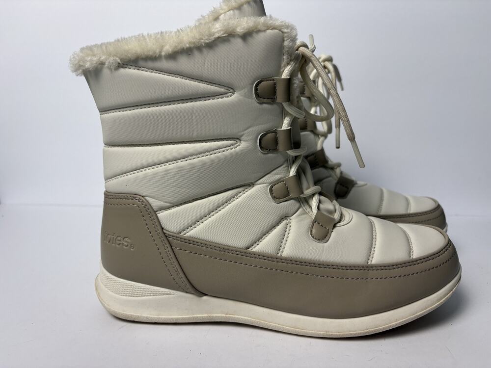 Totes Jessie Women’s 10 Medium Snow Off White Waterproof Faux Fur Zip Up Boots